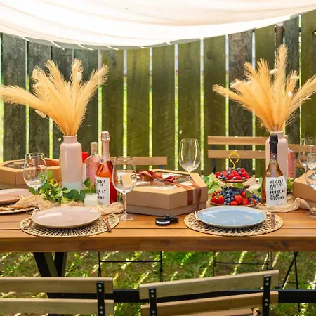 Jaskolkowo Glamping Objazda